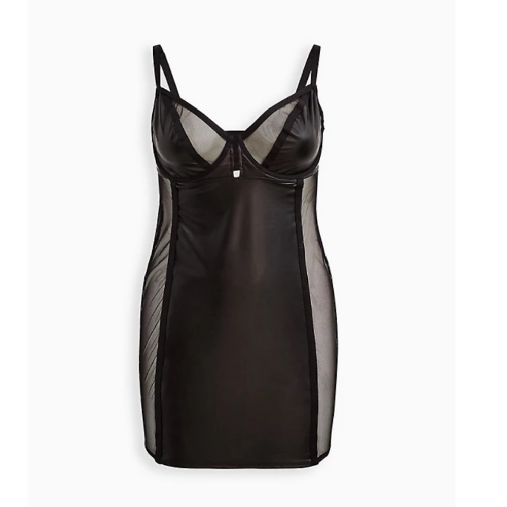 Torrid size 3 UNDERWIRE CHEMISE - FAUX LEATHER & MESH BLACK - Picture 8 of 9